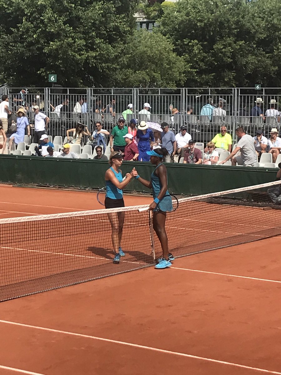CocoGauff's tweet photo. Excited to have won my first match @rolandgarros 😁🎉 https://t.co/RThqitRQvD
