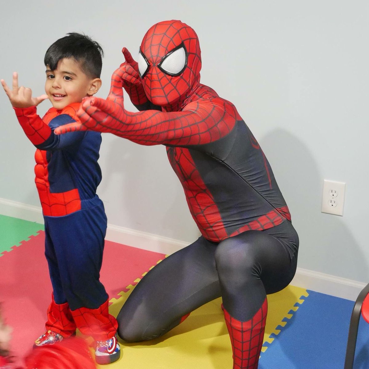 NchantedPrncess's tweet photo. Our Spiderhero! https://t.co/Cdb2eCNF7C 5863223855 https://t.co/HdRMnCtlHb