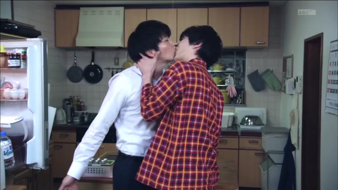 消した わいが好きな御二方は 出演してたドラマ 映画で男の人とキスしている 林さんの強引さと窪田くんのソフトさね たまらん きもい 林遣都 窪田正孝