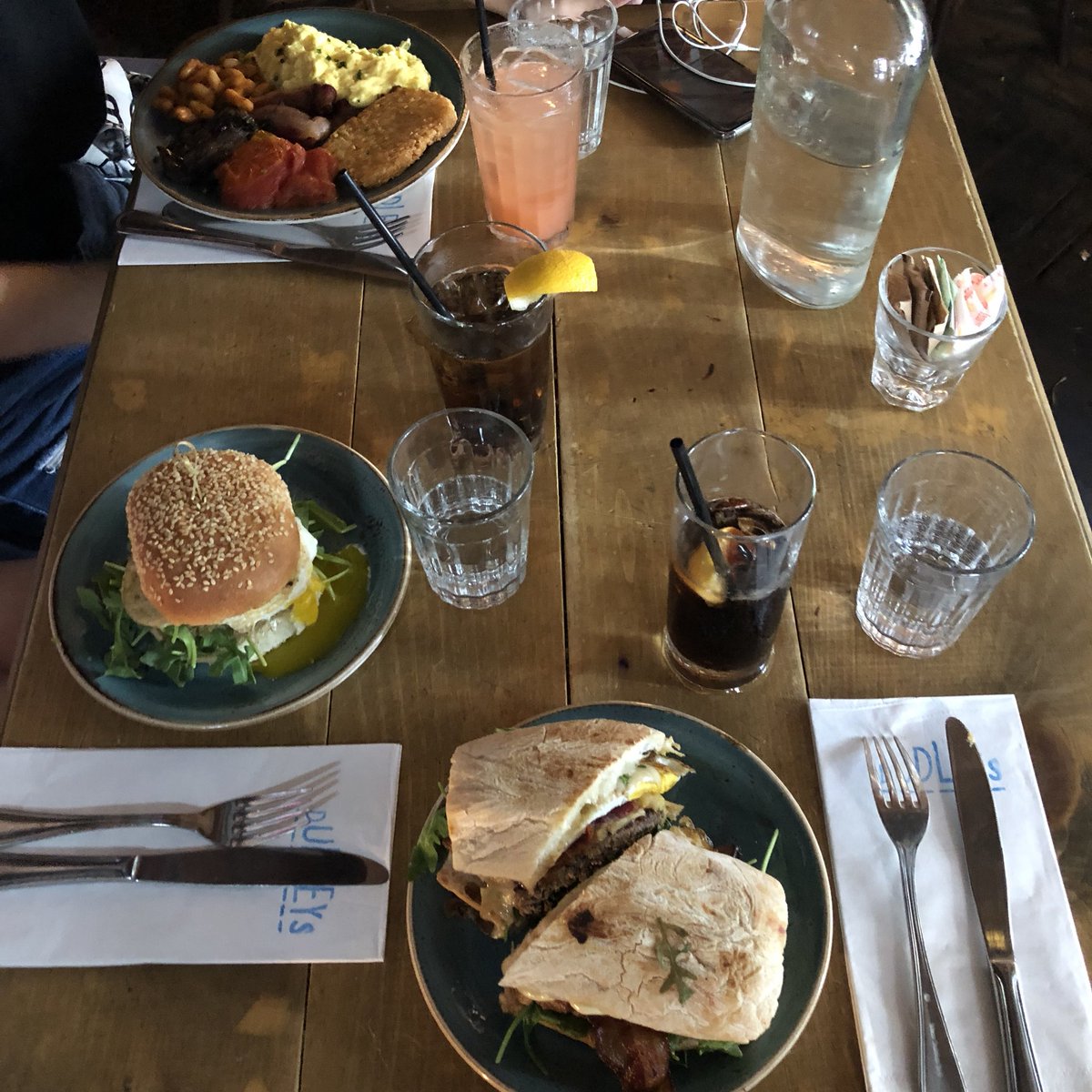 rhkrtjdud's tweet photo. eat,eat and eat🍽💙
#recentmeal https://t.co/opGgw3NSlV