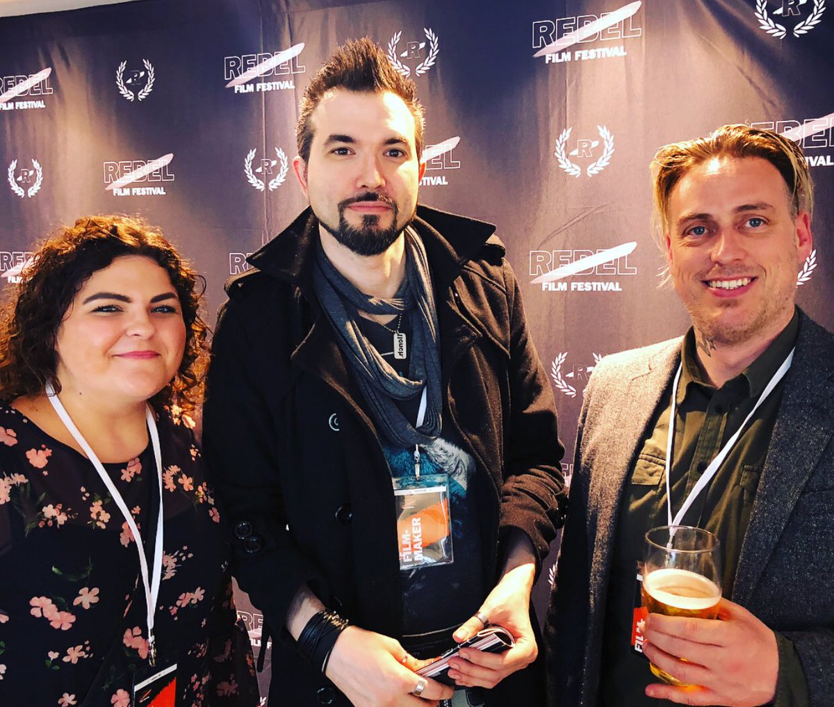 SMP_Films's tweet image. Great weekend at @_RebelFilmFest_ with @shunkfilms and @AlexHollister_ 
#cellshortfilm #PFF18 #WeAreRebel