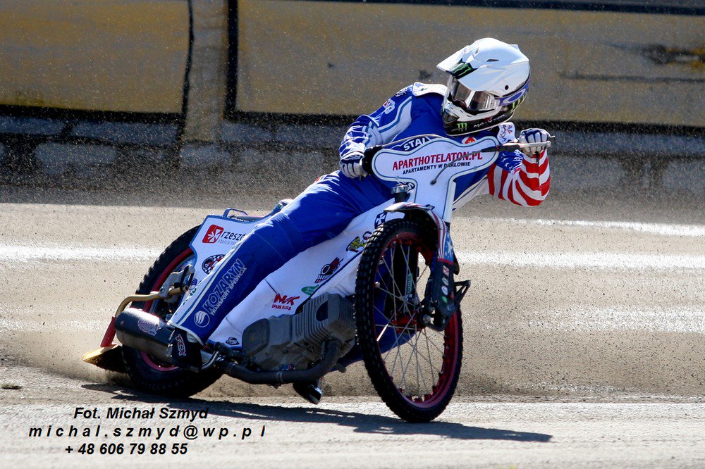 michal_szmyd's tweet photo. Best birthday wishes for 4 time World Champion - @GregHancock45 - perfect racing today in Bydgoszcz 8 paid 9 points in 3 races. All the best :-) @StalRzeszow #usaspeedway #usspeedway #usa #worldchampion @SpeedwayGP @speedwaystarmag https://t.co/6ZEFVbYemA