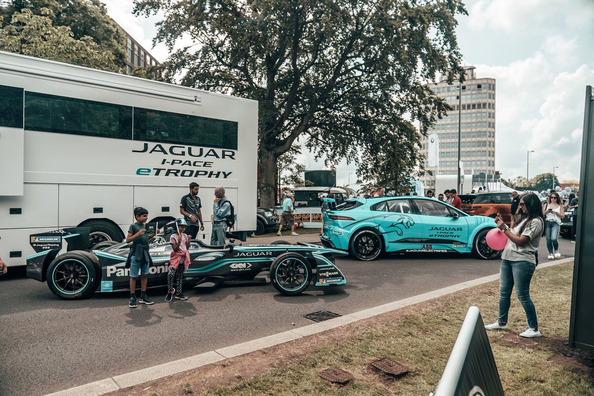 JaguarRacing's tweet photo. There's always something special about returning home. A great weekend at the @CovMotoFest with the Jaguar #IPACE #eTROPHY and the #ITYPE2. Next stop, Zurich! #JaguarElectrifies https://t.co/gaYKxtB8tP