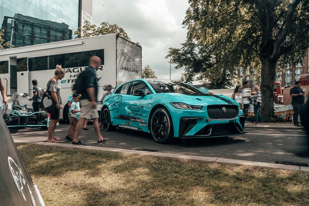 JaguarRacing's tweet photo. There's always something special about returning home. A great weekend at the @CovMotoFest with the Jaguar #IPACE #eTROPHY and the #ITYPE2. Next stop, Zurich! #JaguarElectrifies https://t.co/gaYKxtB8tP
