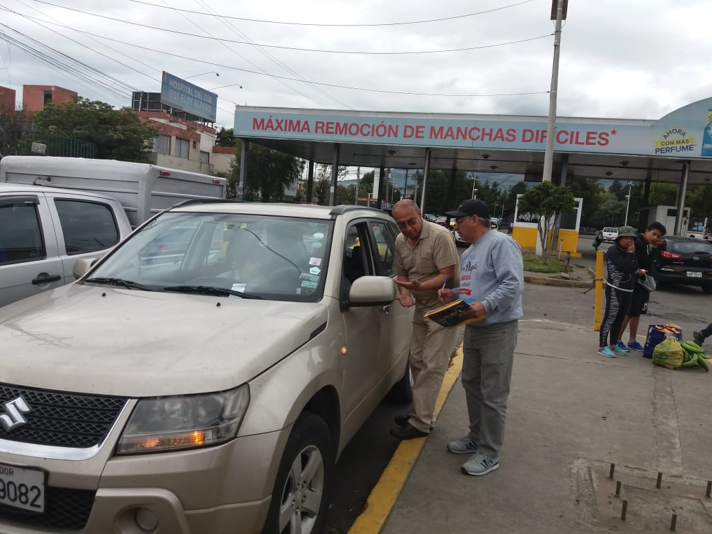 AcuerdoSur's tweet photo. Seguimos el la lucha para obtener nuestro movimiento en el mercado mayorista @AcuerdoSur @EcuadorRC @BancadaRC_ @MashiRafael @virgiliohernand @GabrielaEsPais @PaolaPabonC @FrankSamaniegoM @Hector51243581 @LuisaMaldonadoM https://t.co/FgxltC1ehw