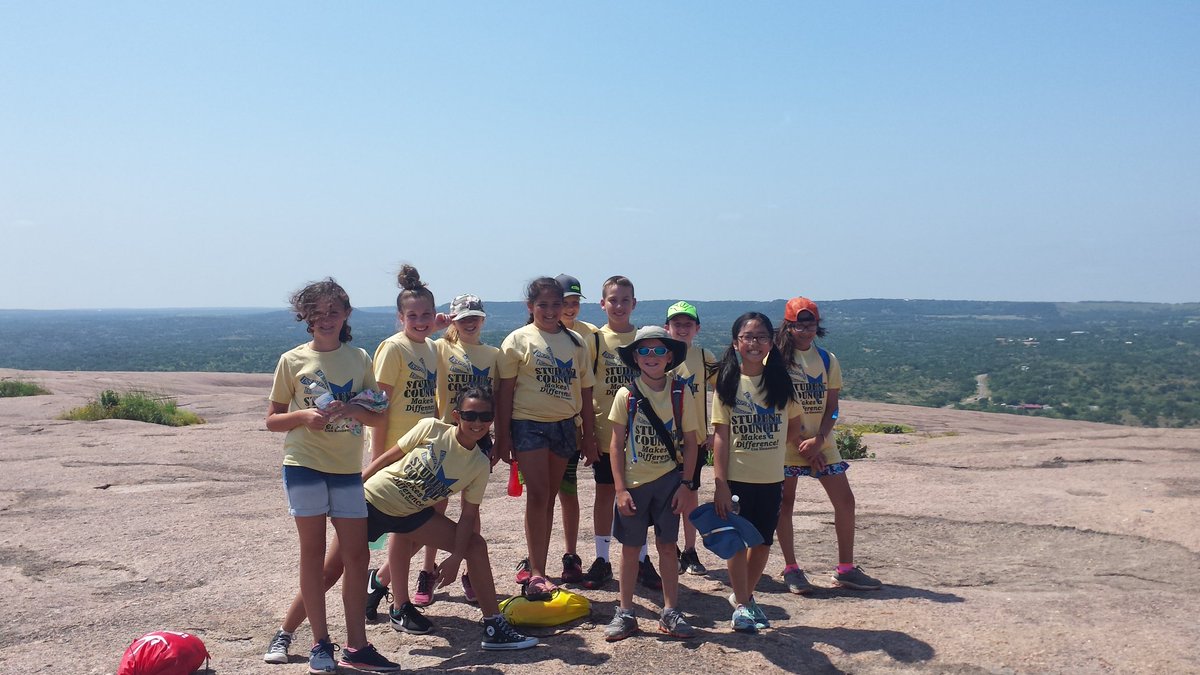CoxComets's tweet photo. Awesome Student Council Trio to Enchanted Rock! #leadership https://t.co/skx8DpBTCP