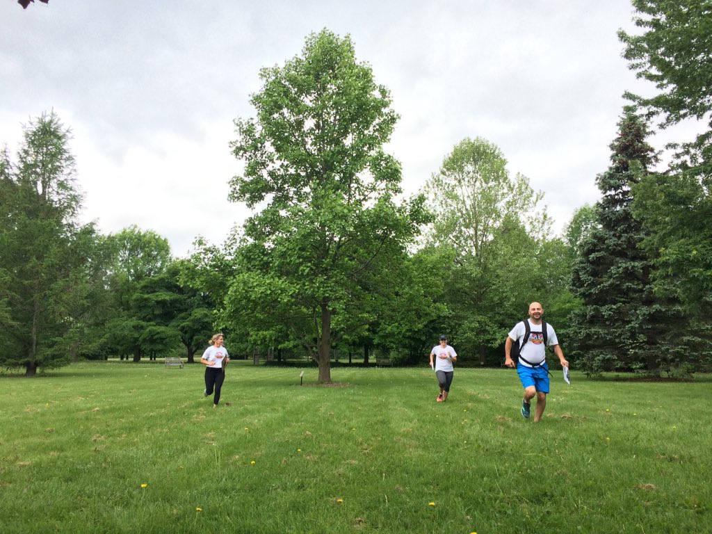 alydall's tweet photo. #Robin&amp;James and #Angela&amp;Judy running to finish #Disorientation at the Guelph Arboretum #SOAmazingRace2018 https://t.co/HUCuyZSaFG