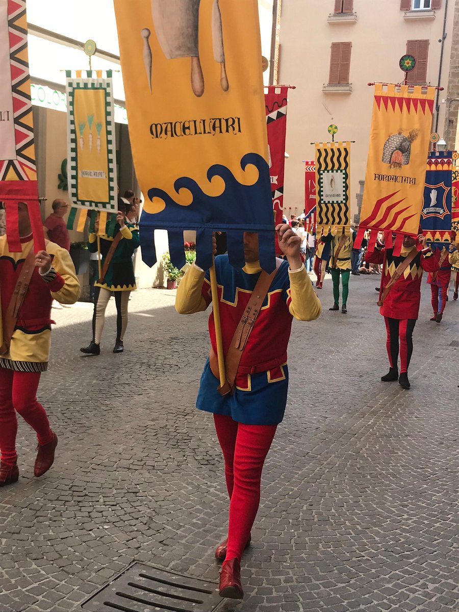 Rossyfo's tweet photo. Arti e mestieri Corteo storico https://t.co/1xvJNOfDT4