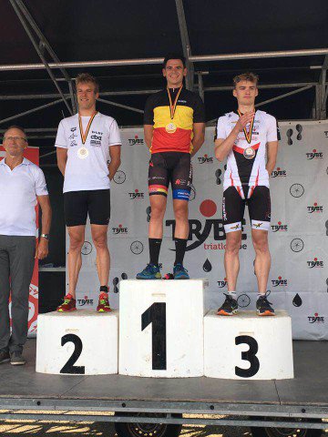 3athlon_BE's tweet photo. Suetens verrast favorieten, Jolien klopt Charlotte - https://t.co/SpVr32D00M #BKSprint @@AccentTRIBE @TomSuetens1 @atriac https://t.co/SBE3KXkqCG