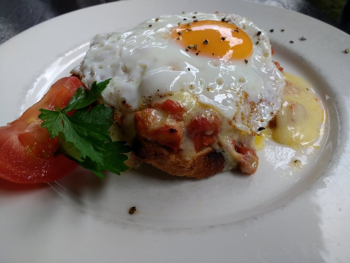 #big #breakfast at alpine cafe in Betwys y coed, #toastie with #bacon #POTATO #onion and #cheese. Best way to start the day. #food #foodie #foodblogger #cafe #happytummy #followme #ifollowback #blogger #summer #sunshine #sunny #getoutside #gowild #visitwales #welshfood #vanlife