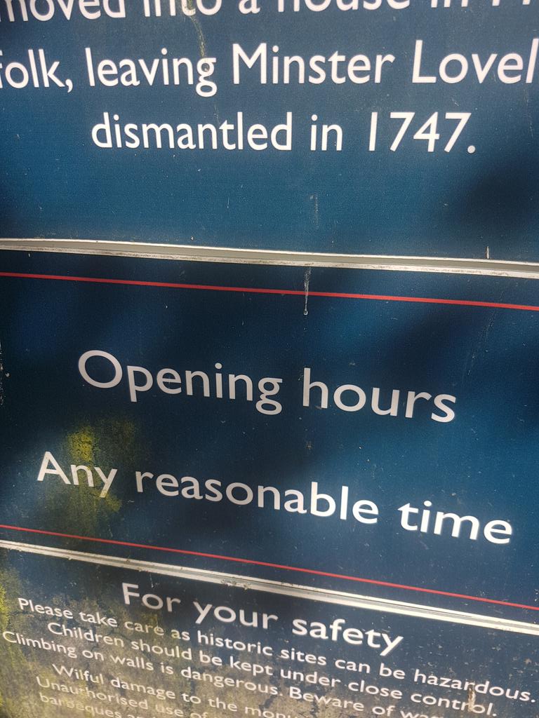 My kind of opening hours..