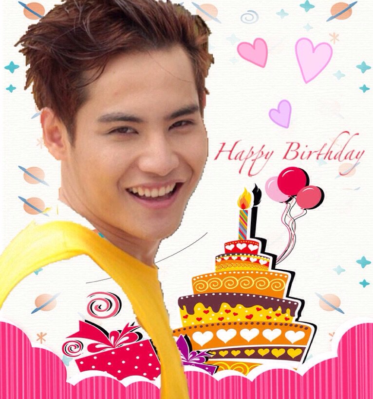 soon19092516's tweet image. HBD คับน้องชายขอให้กัสมีความสุขมากๆนะคับ
คิดอะไรสมความปราถนา ขอให้น้องประสบความสำเร็จ
บนเส้นทางบันเทิงโด่งดังมีงานเยอะๆ
สุขภาพแข็งแรง ร่ำรวยๆคับ 🎉🎉🎉🎂❤️ @focus_kittikun