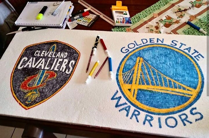 cavsbr_'s tweet photo. GAME DAY!!!
O Cleveland continua na Califórnia para realizar o segundo jogo da decisão da NBA.
⏰ 21:00h Horário de Brasília
📺 ESPN e link na Bio
🏀 Oracle Arena
#WhateverItTakes #NBAFinalstiveram #NBAnaESPN #NBAPlayoffs #NBABrasil #likes #follow #CavsWarriors #Cavs https://t.co/9yVCk5jC0L