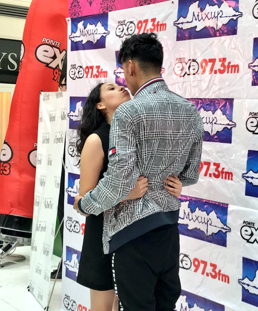 exafm973's tweet photo. . @soyalannavarro apapachandoooooo a todas las coders 💕💕💕

#AlanNavarroEnExaMTY 👈👈👈 https://t.co/tyczSqZSOB