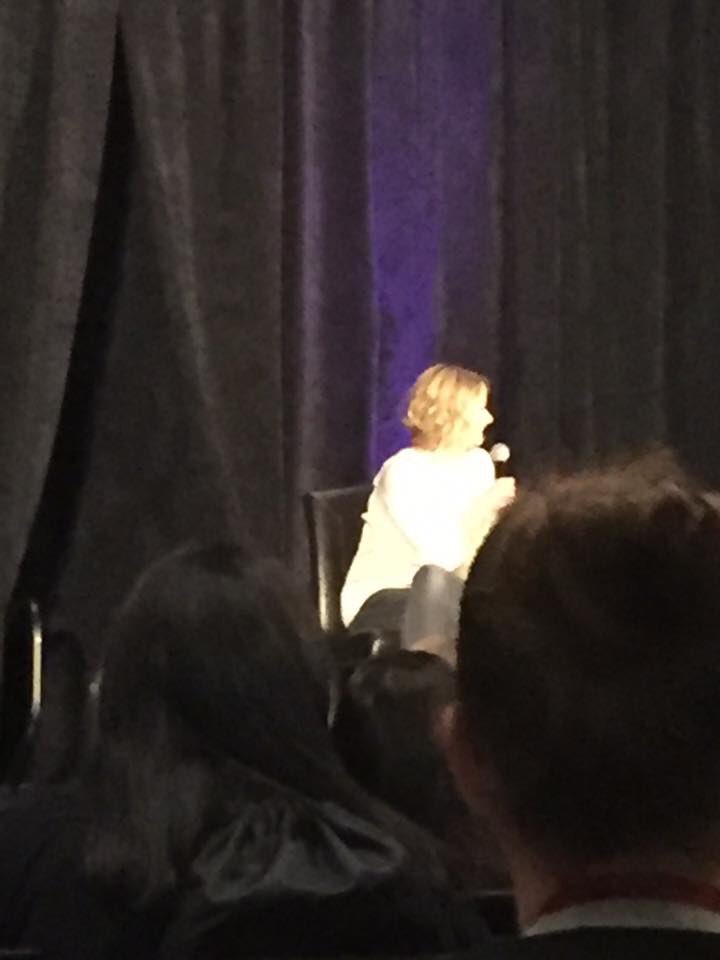 bookwormsings's tweet photo. It’s been a year since #OUATDEN. It was such a fun experience! @Jared_Gilmore @colinodonoghue1 @emiliederavin @KarenDavid. I took some with @leearenberg @GilMcKinney, Chris Gauthier and Michael Coleman but Twitter wouldn’t let me add that picture! https://t.co/yd60suGV5c