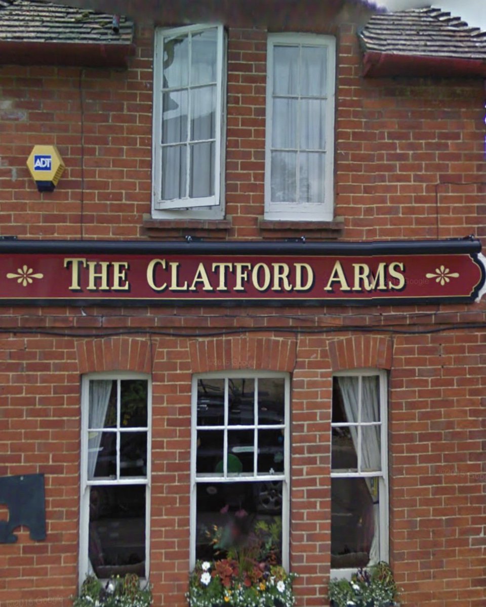Just heard Flappers is taking over @clatfordarms from tomorrow. Time for a pirate party with <a href="/TheBlackSeal/">Goslings Rum</a>  youtube.com/watch?v=e4Ao-i…