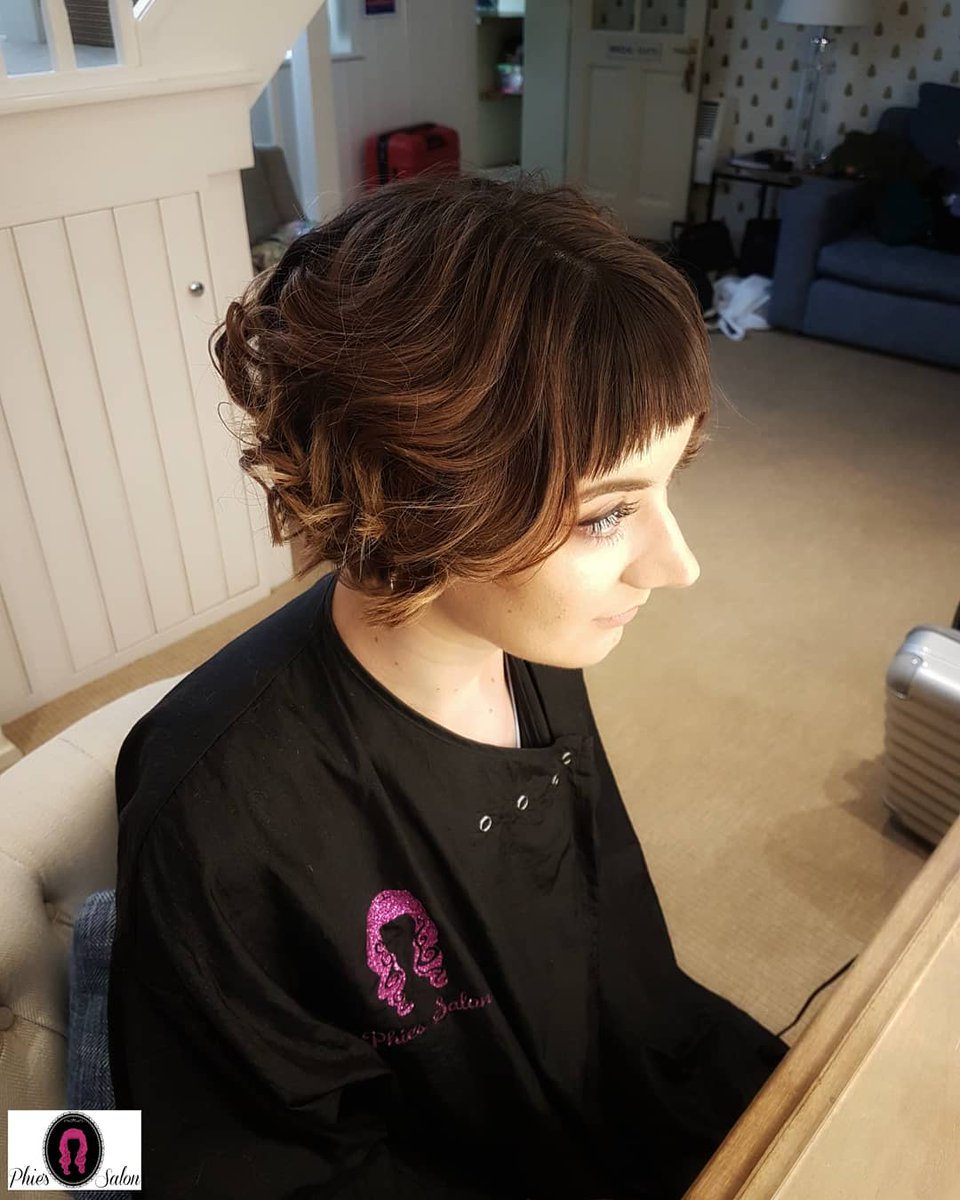 PhiesSalon's tweet photo. #weddinghair #bride #bridesmaid #southfarm #cambridge https://t.co/PN4g1cxXjk