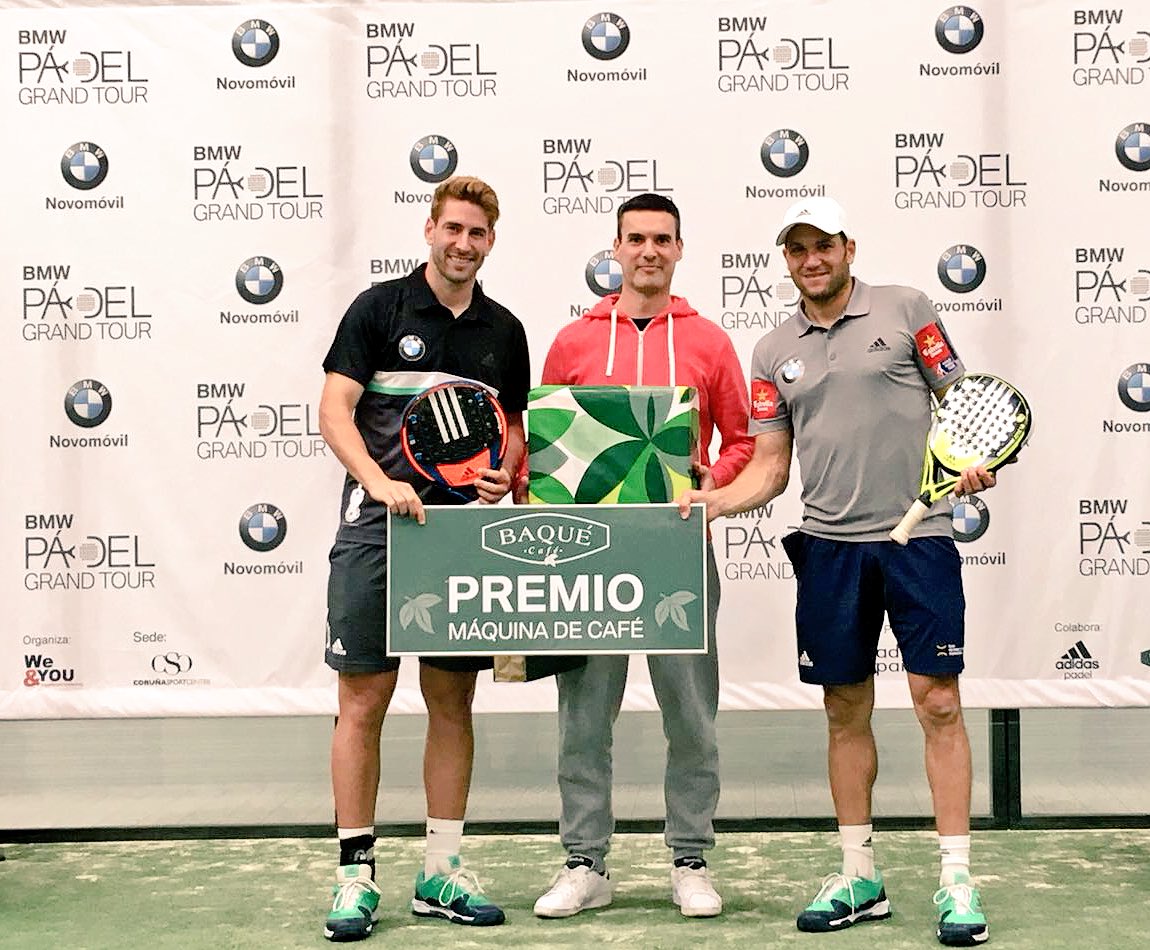 PipiRonUp's tweet photo. #BMWPÁDELGRANDTOUR2018 Novena prueba del circuito Torneo 🏆 @BMWNovomovil en CSC @#ACoruña ENHORABUENA afortunado ganador SORTEO Máquina de café @CafeBaque ☕️  #Partner del circuito. https://t.co/ntXhLqWcsS