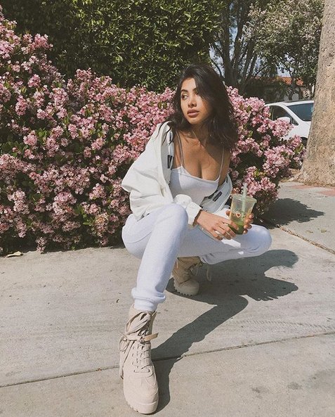 I tried so hard to act nice like a lady 
You taught me that it was good to be crazy.