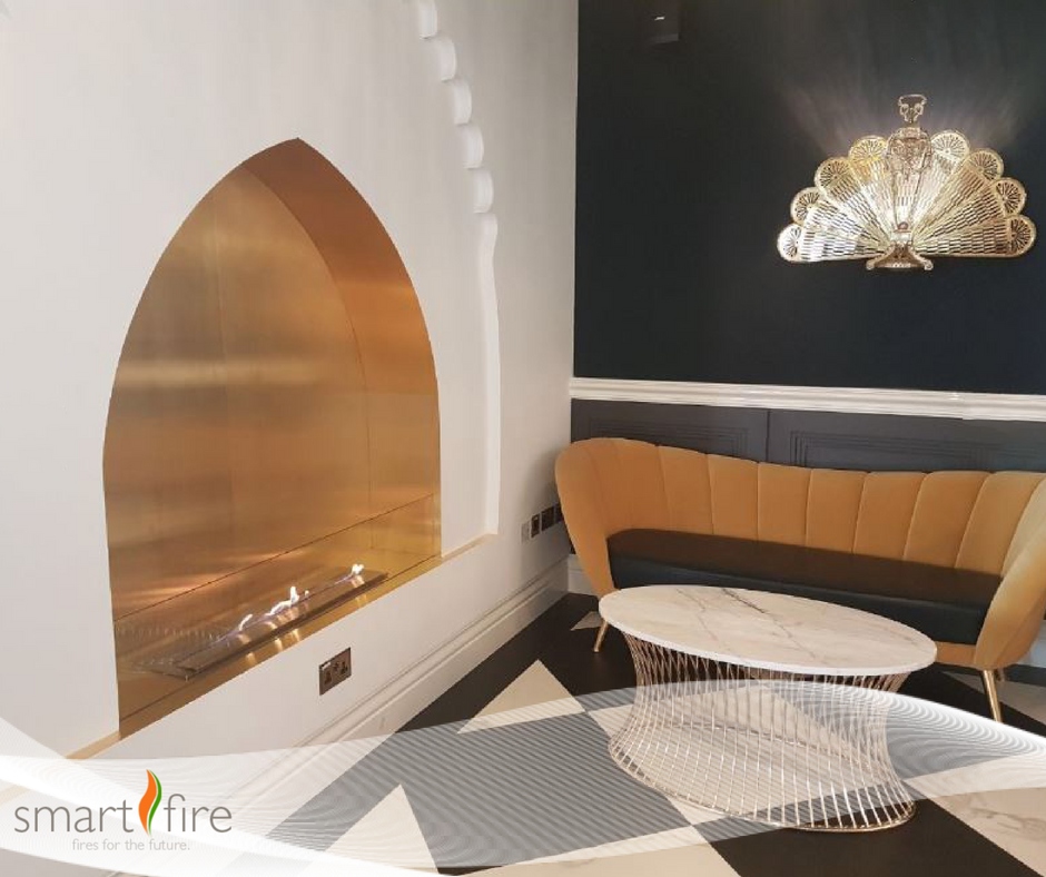 UKSmartFire's tweet photo. We’re privileged to stock an incredible set of @GlammFire Bioethanol burners that could elegantly transform your centrepiece.

https://t.co/9NkFnueUah

#InteriorDesign #InteriorInspo https://t.co/bwPcTGzPlD