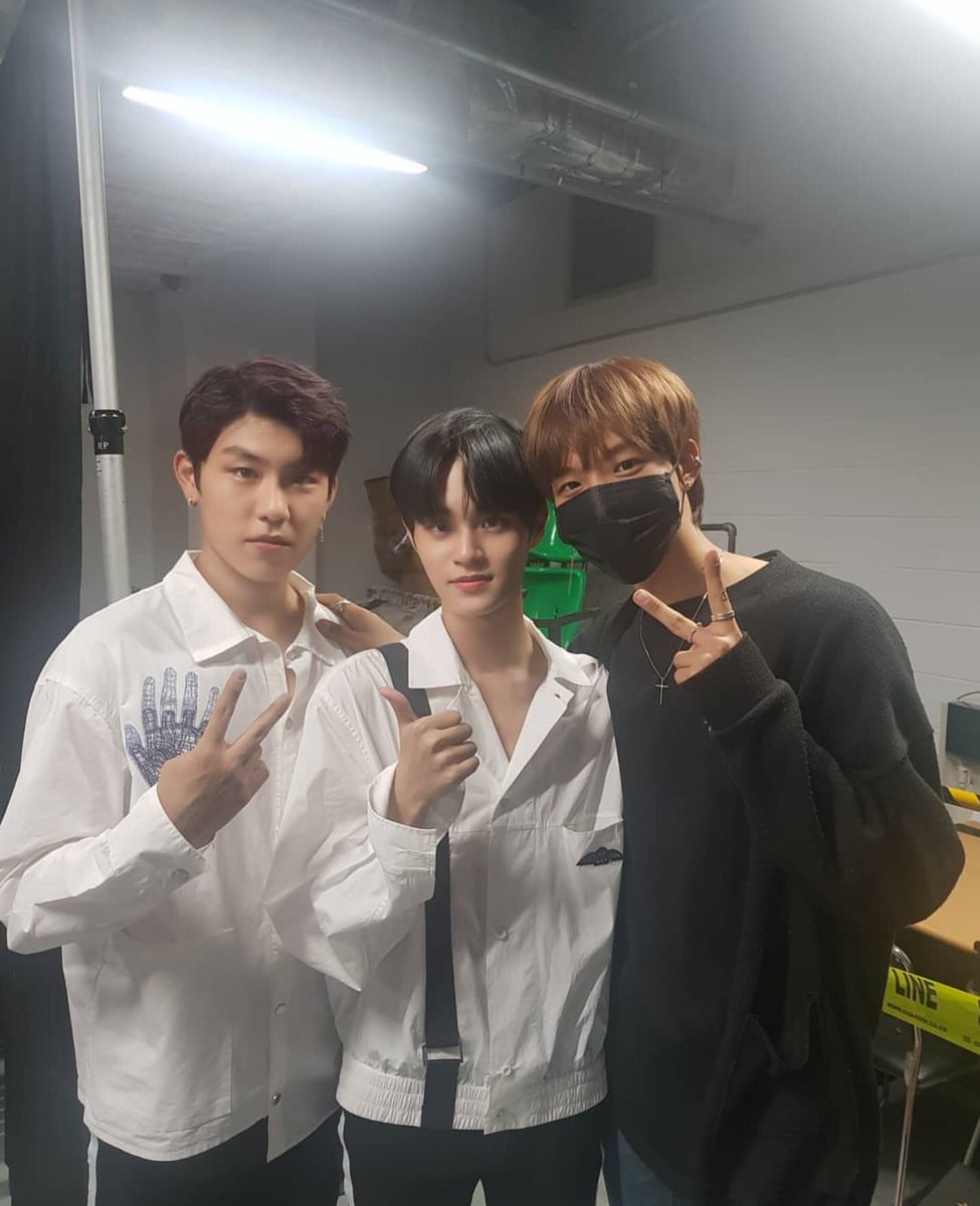 9_5_221's tweet photo. 😭😭😭 https://t.co/jHE8zhYETb