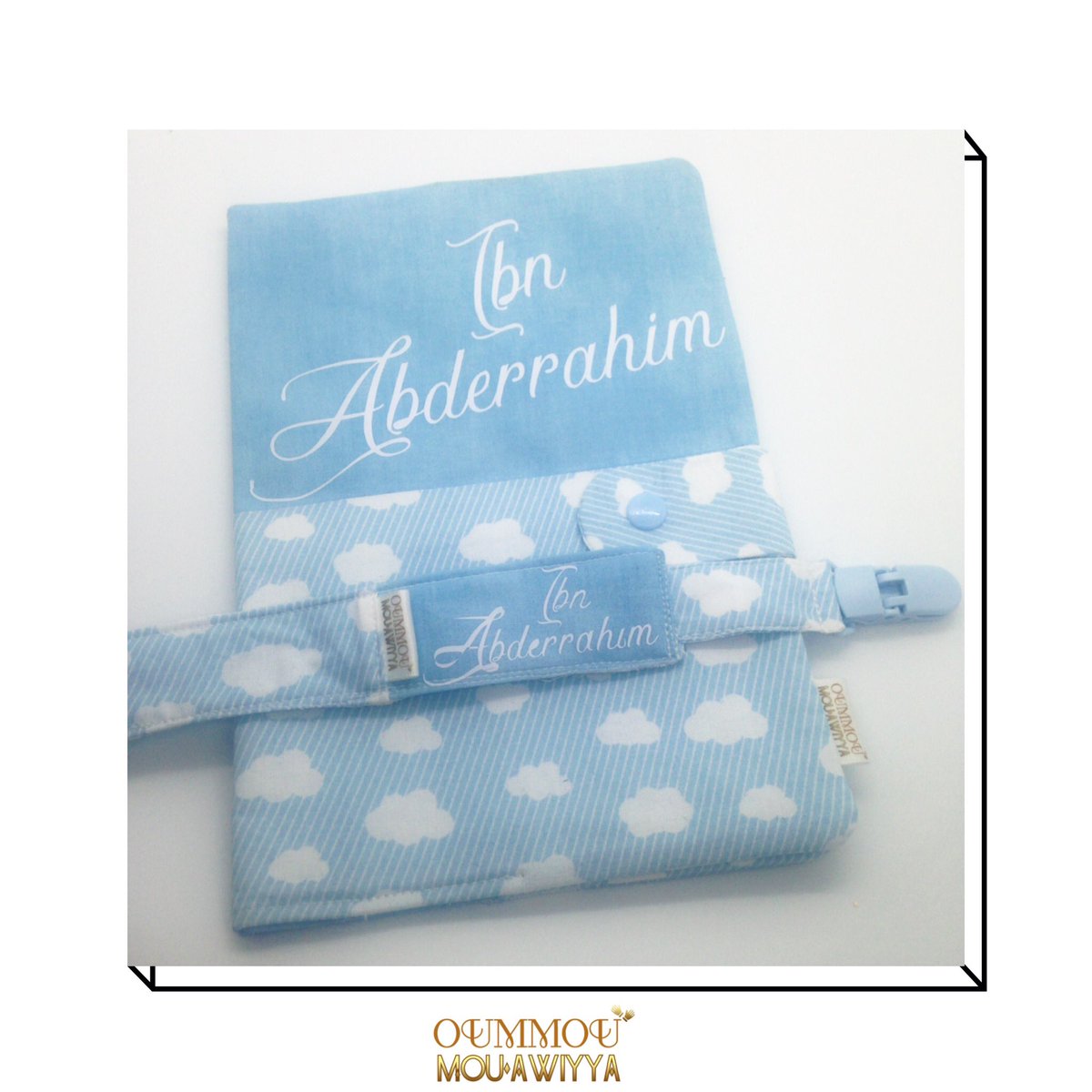 omcreations's tweet image. #protegecarnetdesante #personnalisé #faitmain #modeleunique #marquefrancaise