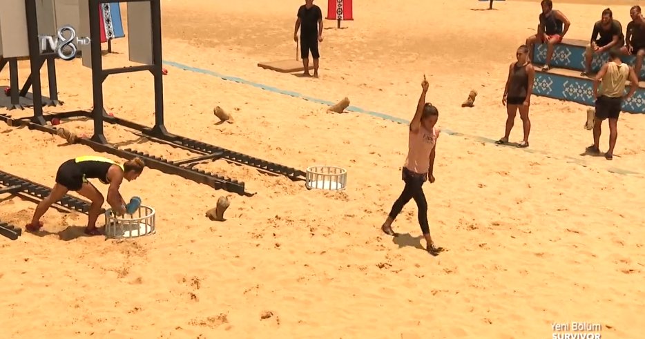 🌴2. DOKUNULMAZLIK OYUNU

Merve &amp; Nagihan

Merve Aydın kazandı

🔴 Ünlüler        = 3
🔵 Gönüllüler   = 0

#Survivor2018 #Survivordiyaloglarivideo #Survivor