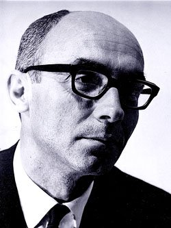 David_Generoso_'s tweet photo. “He aprendido a no intentar convencer a nadie. El trabajo de convencer es una falta de respeto, es un intento de colonización del otro.” 
( José Saramago) https://t.co/gLW2DmtNWZ