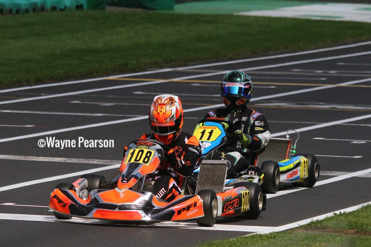 41waynepearson's tweet image. Close racing as ever @TVKCpfi today, plenty of ☀️☀️☀️ too 👌🏻