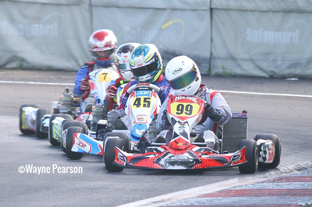 41waynepearson's tweet image. Close racing as ever @TVKCpfi today, plenty of ☀️☀️☀️ too 👌🏻