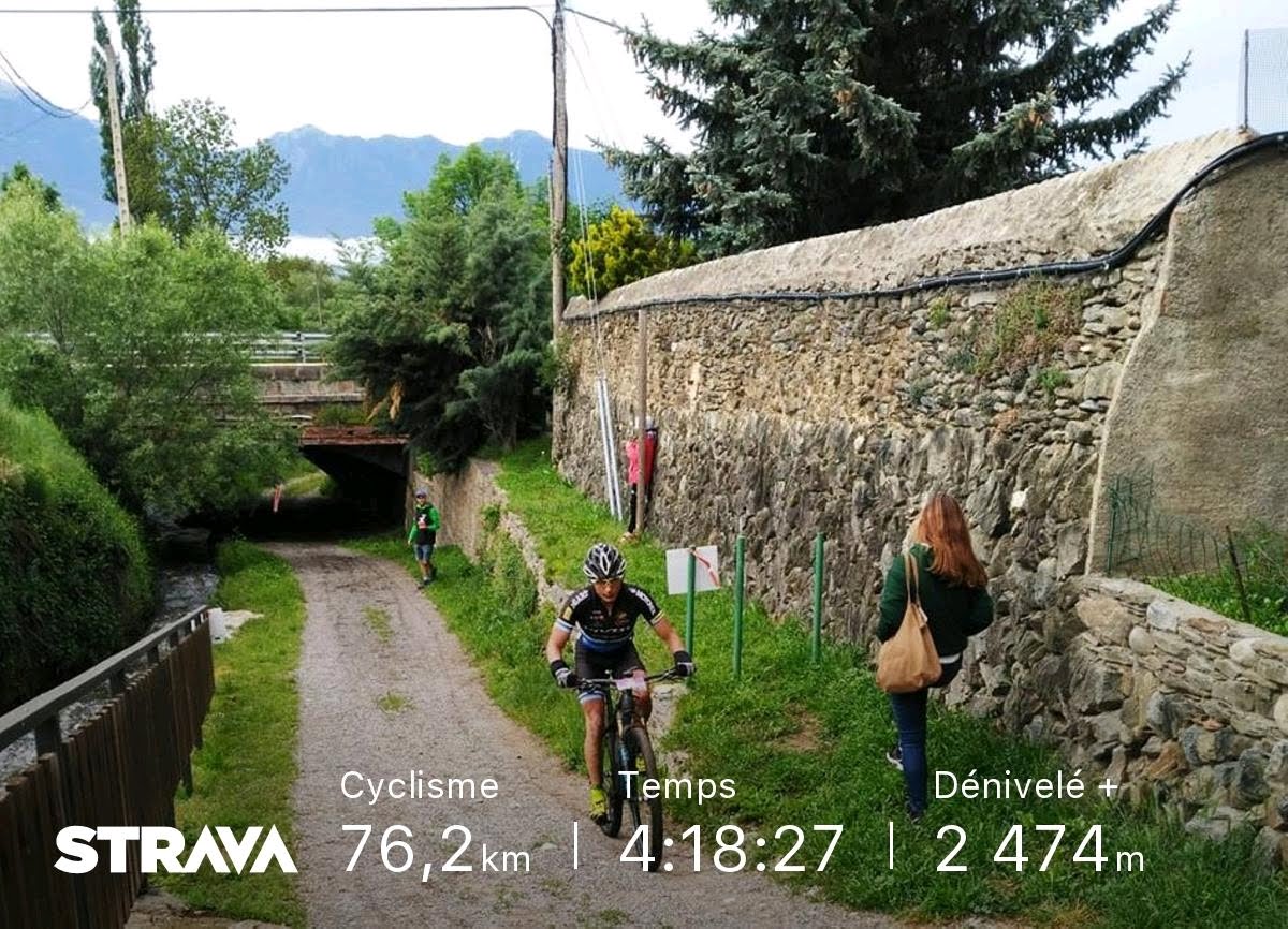 ThomasVincent66's tweet photo. 10th at #CerdanyaMTBChallenge : so great to race on my hometrails for the #WorldBicycleDay #mtb #pivotworldbicycleday #pivotcycles #mohawkscycles #praxisworks #kaliprotectives #ogival #northwave #hexisenergy #raceday #xcm #cycling #mountainbike #bike #racing #mtbchallengeseries https://t.co/qJ5yEgsTtD
