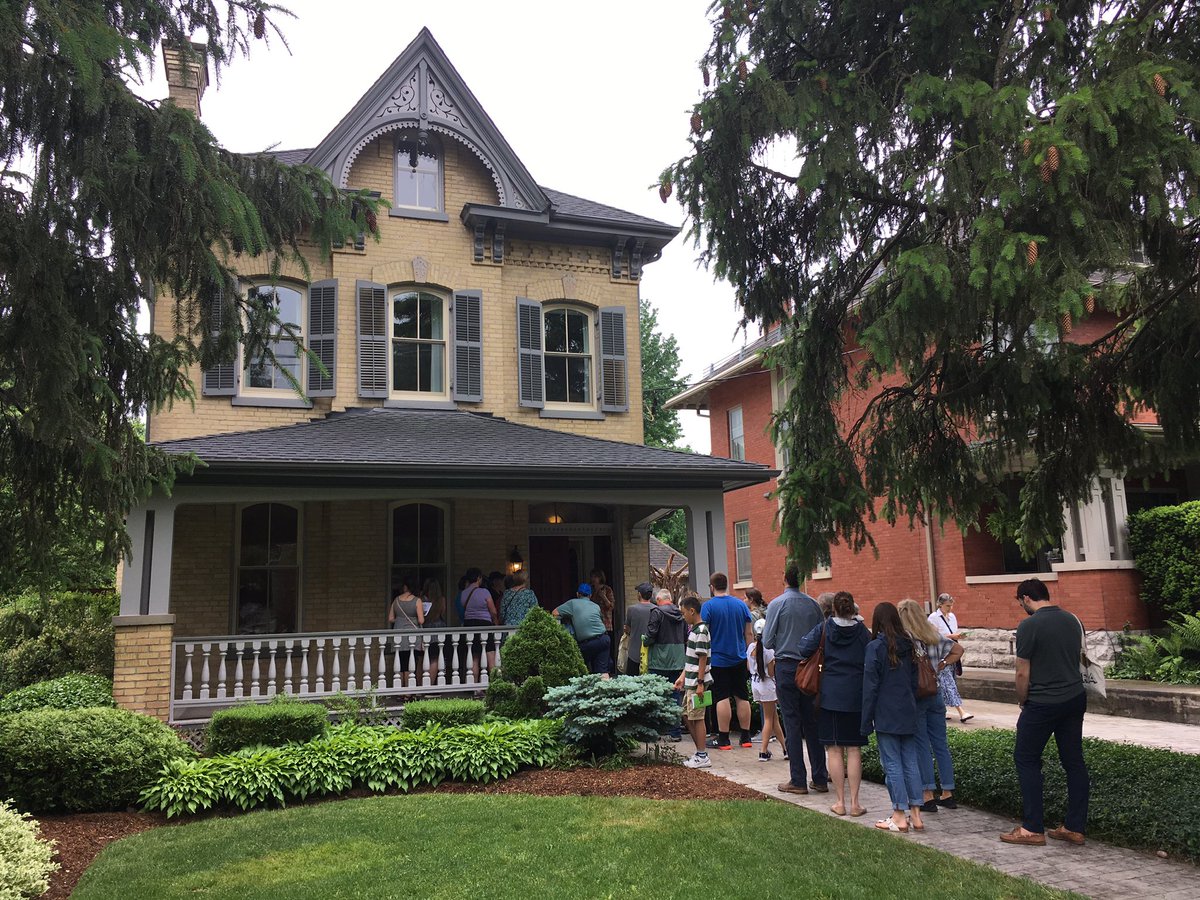 KyleGonyou's tweet photo. Henry Dunn House, one of the earlier houses on Elmwood Avenue East #LdnOnt, built in 1885. Designed by George F. Durand in the Italianate style @ACOLondonOnt #GHHT2018 https://t.co/1IyKSrpna8