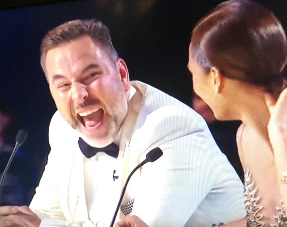 sanshui596's tweet photo. Judges reaction to @robertwhitejoke  tonight when he was on stage.
https://t.co/w5QSOgQcGy…READ @thejohnfleming’s #blog on why #RobertWhite has such wide appeal #FINAL of @BGT TONIGHT #autistic #aspergic #dyslexic #webfooted BUT #TALENTED #FUNNY, #FABULOUS #VOTE #LGBTQ #LGBT #UK https://t.co/pjeuuNQPVM