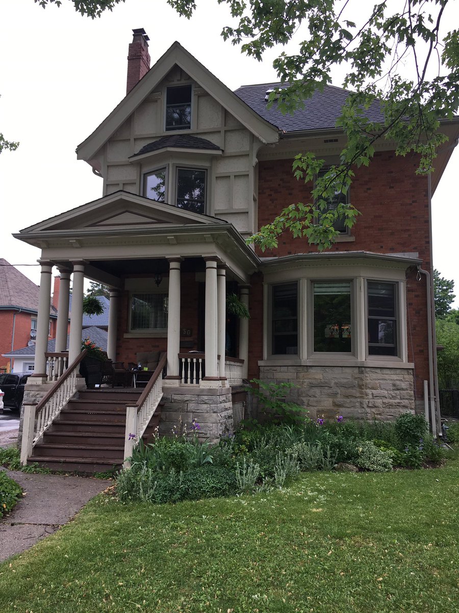 KyleGonyou's tweet photo. Samuel Radcliffe House, across from the London Normal School. Later the home of John Dearness. Built c. 1909. #GHHT2018 #LdnOnt @ACOLondonOnt https://t.co/49ImzWf7mB