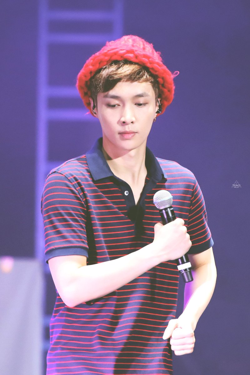 LuNa_ErRiKa's tweet photo. Peter Xing
#EXOBestEra #LayLatam @weareoneEXO https://t.co/HDU8yRF2NO