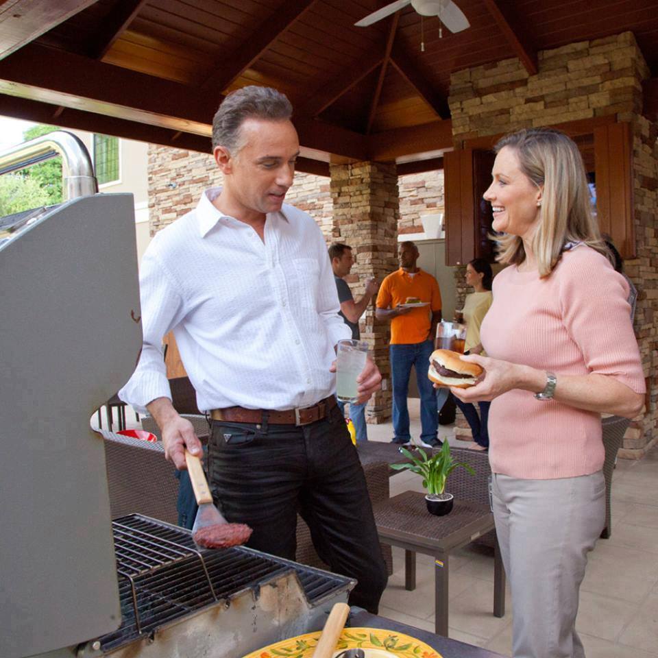 Staybridge_GS's tweet photo. Grill out and gather together at #StaybridgeGulfShores. https://t.co/eAKTzRZMYJ