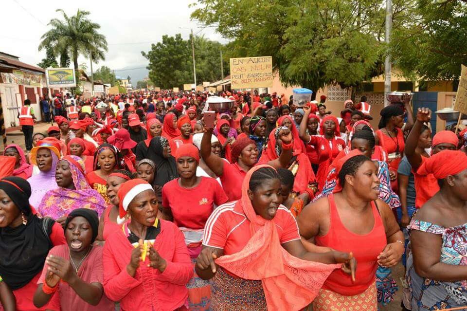 Farida_N's tweet photo. Celebrating all the brave women of #Togo in the struggle for freedom #Fauremustgo #Togodebout https://t.co/FVYUlTszIN
