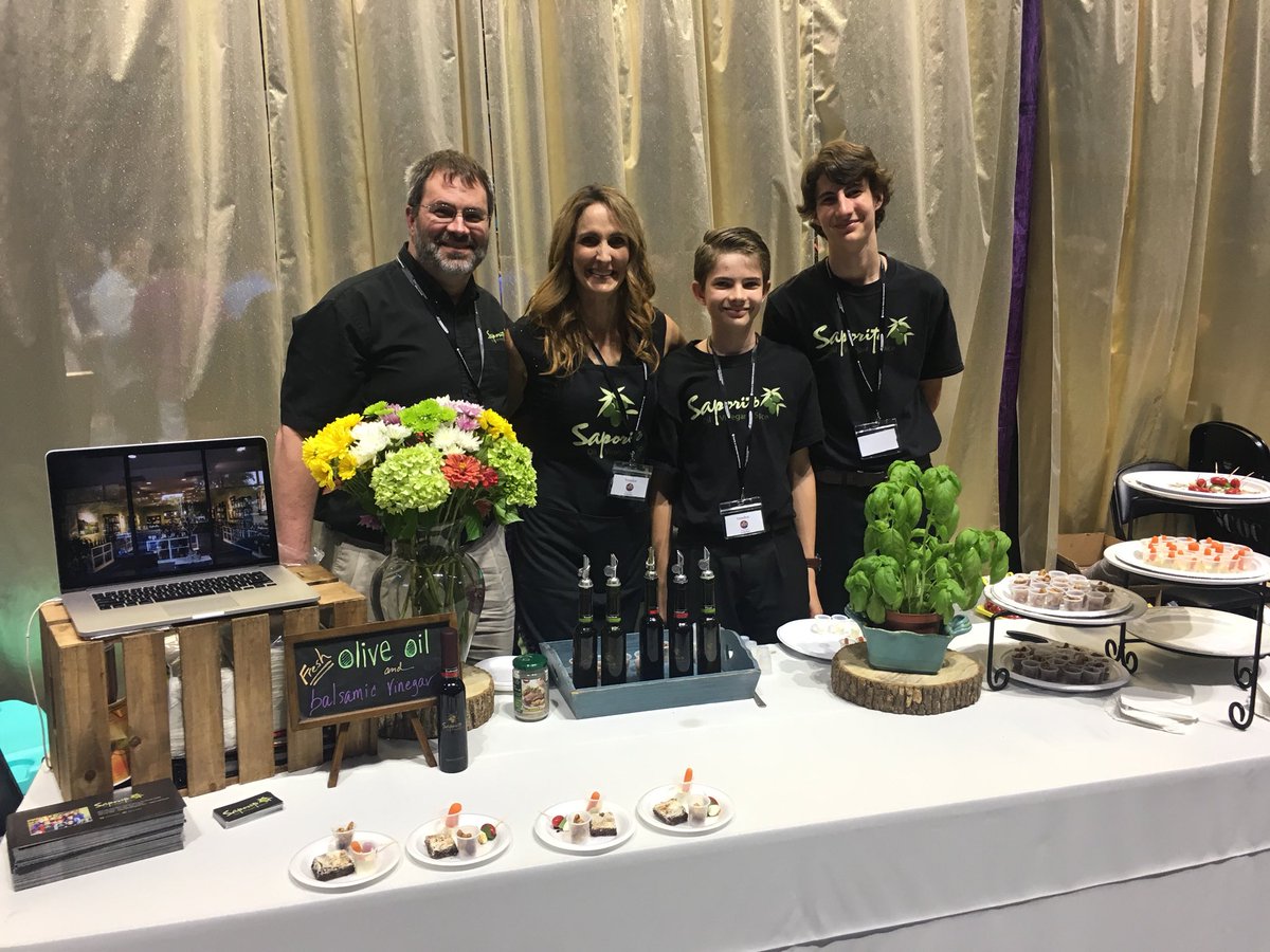 Thank you to <a href="/OpusCoffee/">Opus Coffee</a>, #SaporitoOVS <a href="/BEEFOBRADY/">Beef 'O' Brady's</a> and @CilantroGVille for bringing such tasty food to #TOGG2018