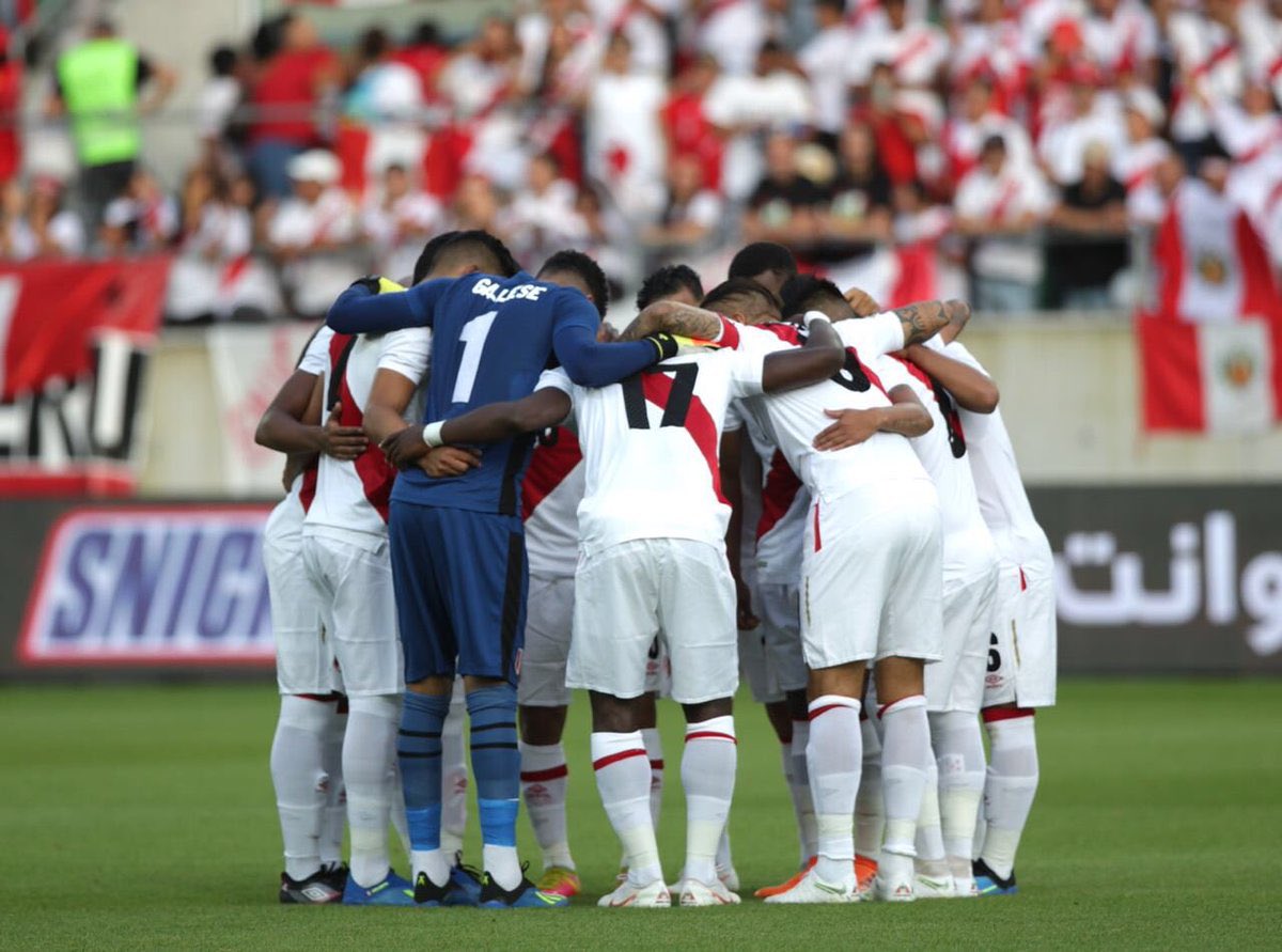 luisadvincula17's tweet photo. A seguir así de unidos.
¡Gran triunfo! 🇵🇪🇵🇪🇵🇪🇵🇪🇵🇪 https://t.co/WkSwChIQLc