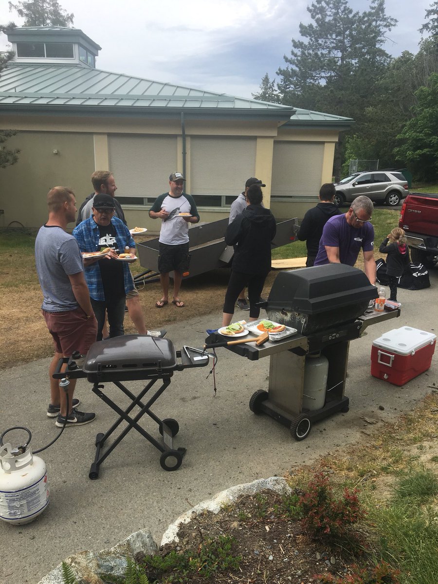 kristi1542's tweet photo. SELSA 2018 start up day! It’s going to another great year! #experienceofalifetime #selsa #family #july @SELSAsalmon https://t.co/IodarPtFSM