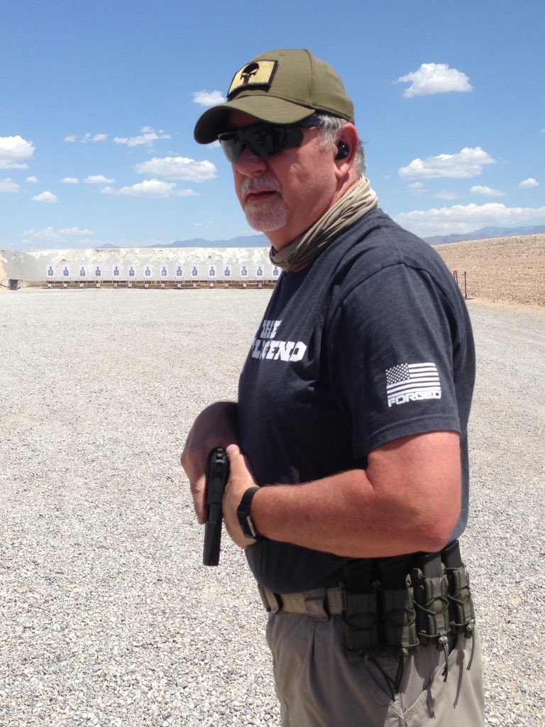 gunnerwills13's tweet image. How I spent my summer vacation. Yeah, my wife's a badass!  #FrontSight #DesertTraining