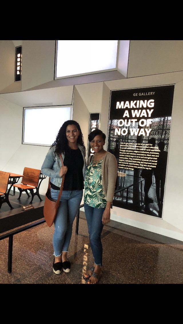 JoanNicollCT's tweet image. paving the way with CCSU Holmes Scholars #AACTEWW18  #AdvocateHolmes