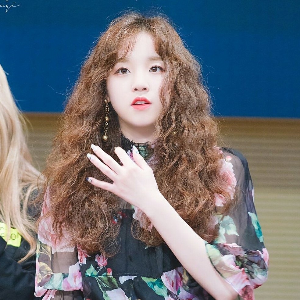 Dontmessupwithmytempo On Twitter Yuqi 유기 Birth Date