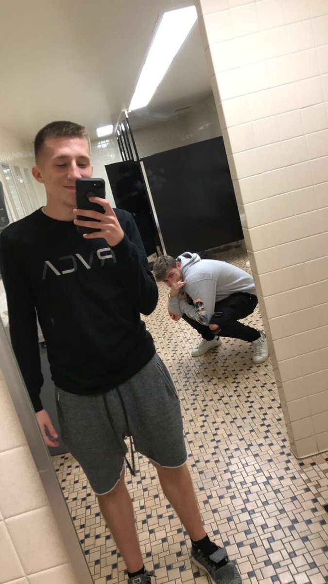 Peyton tweet media