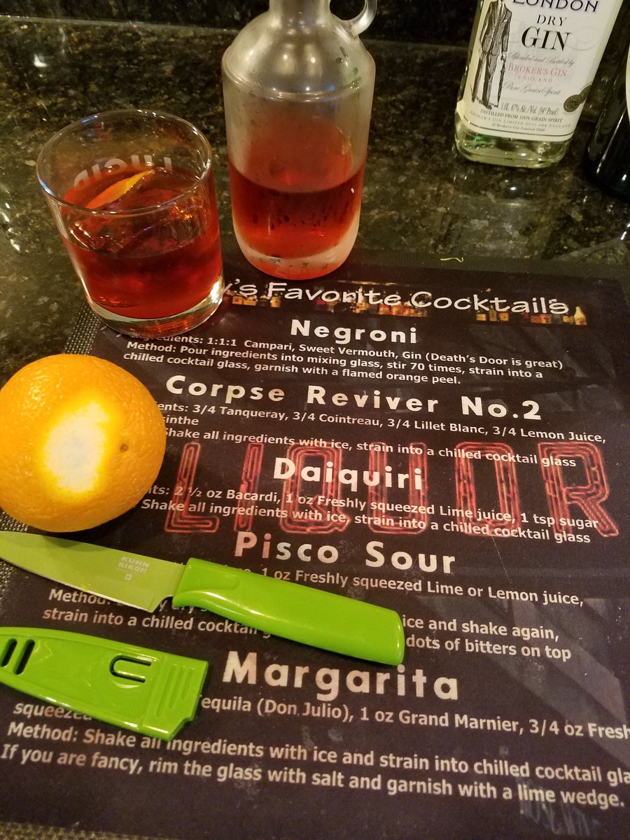 Alamagoozlum's tweet photo. #NegroniWeek
#GoodTimes
#StayBitter
#Negroni
#NegroniCount2017
#NegroniWorld https://t.co/iARYZeSuzH