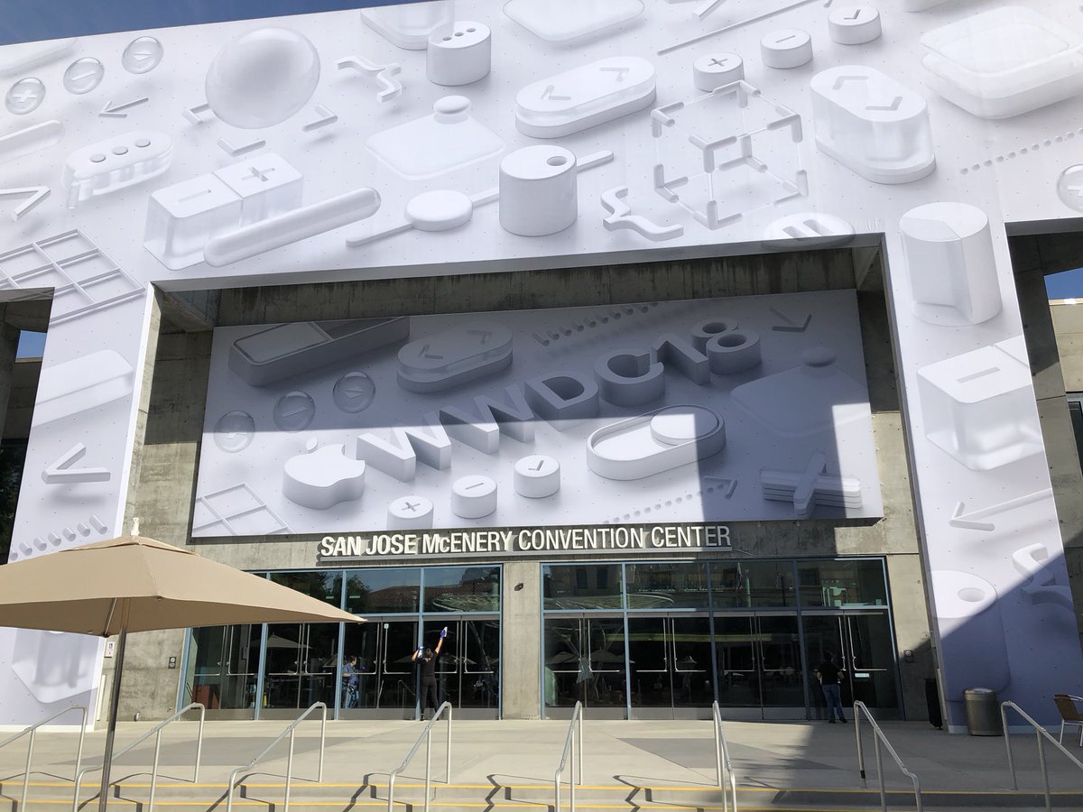 periclesm's tweet photo. Getting ready #WWDC18 https://t.co/x3SksDC0TF