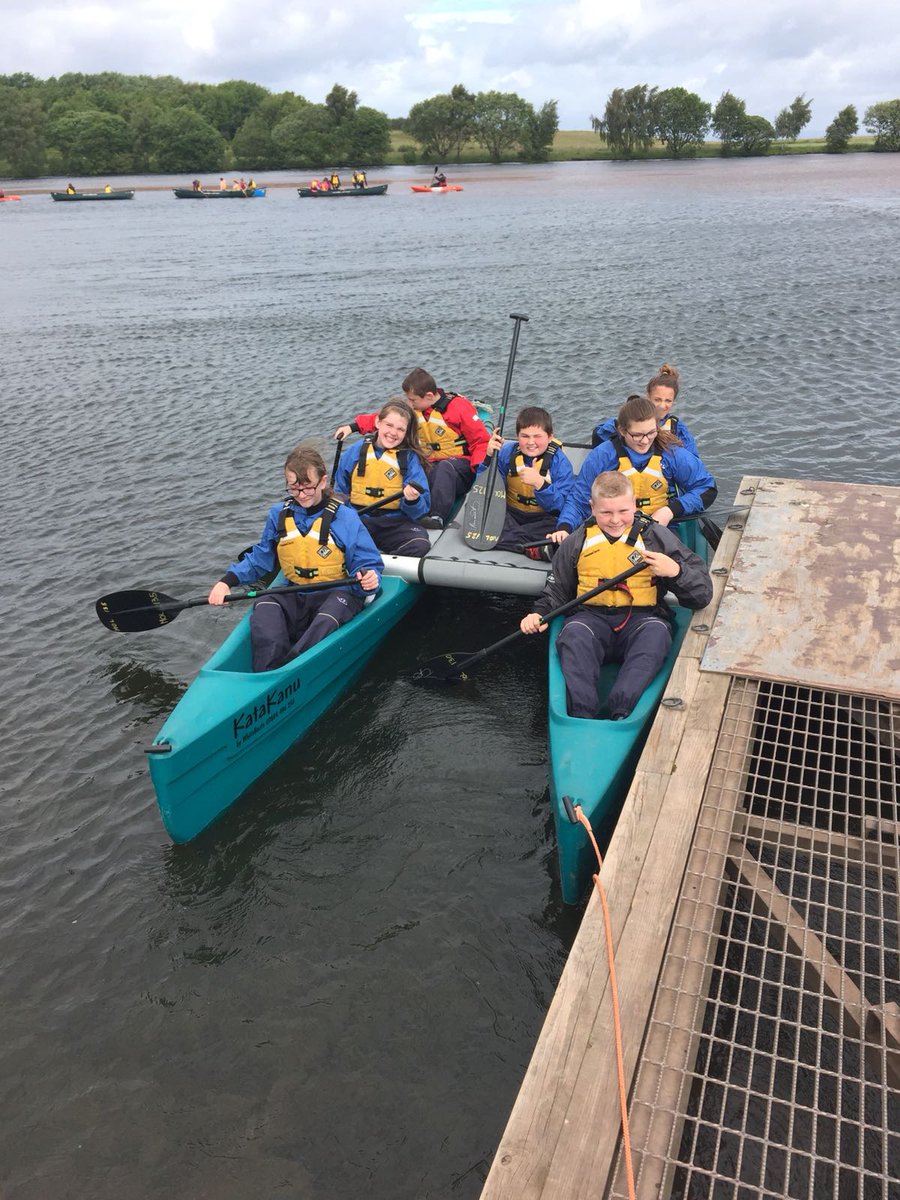 GorebridgePS's tweet photo. P7 outdoor learning - canoeing today!!!
#Teamwork #confidentindividuals https://t.co/ONoWvUwv8h