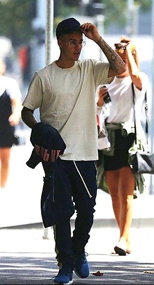 jodee86139256's tweet photo. Justin Bieber
@JustinBieber https://t.co/OSHfCTvgD0