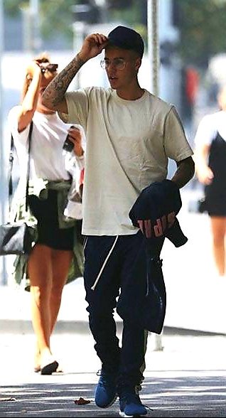 jodee86139256's tweet photo. Justin Bieber
@JustinBieber https://t.co/OSHfCTvgD0