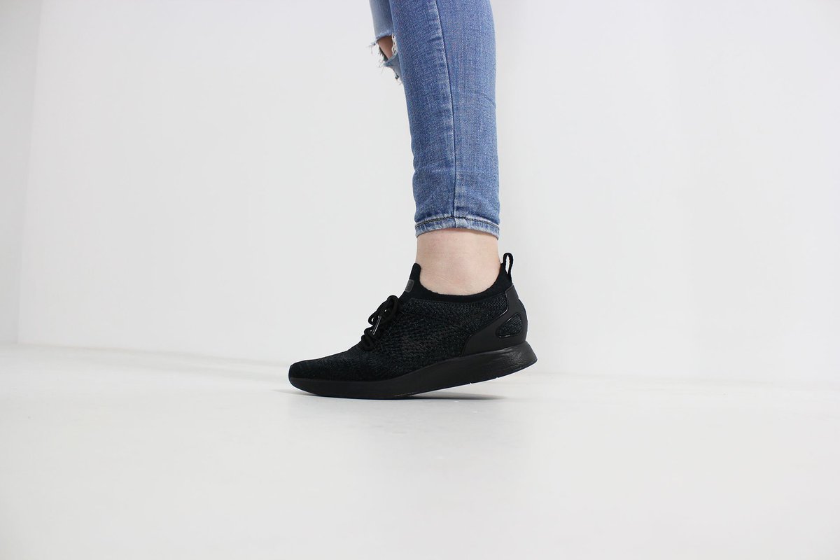 Hi_sneakerworld's tweet photo. NIKE - AIR ZOOM MARIAH FLYKNIT RACER (BLACK/ ANTHRACITE)
#Nike #Flyknitracer
Price: € 161.00
Link: https://t.co/paZgZPicyi https://t.co/89tIVJFGyP